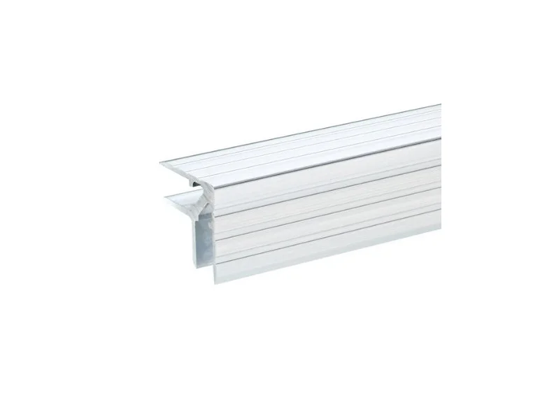 Adam Hall Hardware 6107 - Aluminium Casemaker for 9.5 mm *Pris per meter 